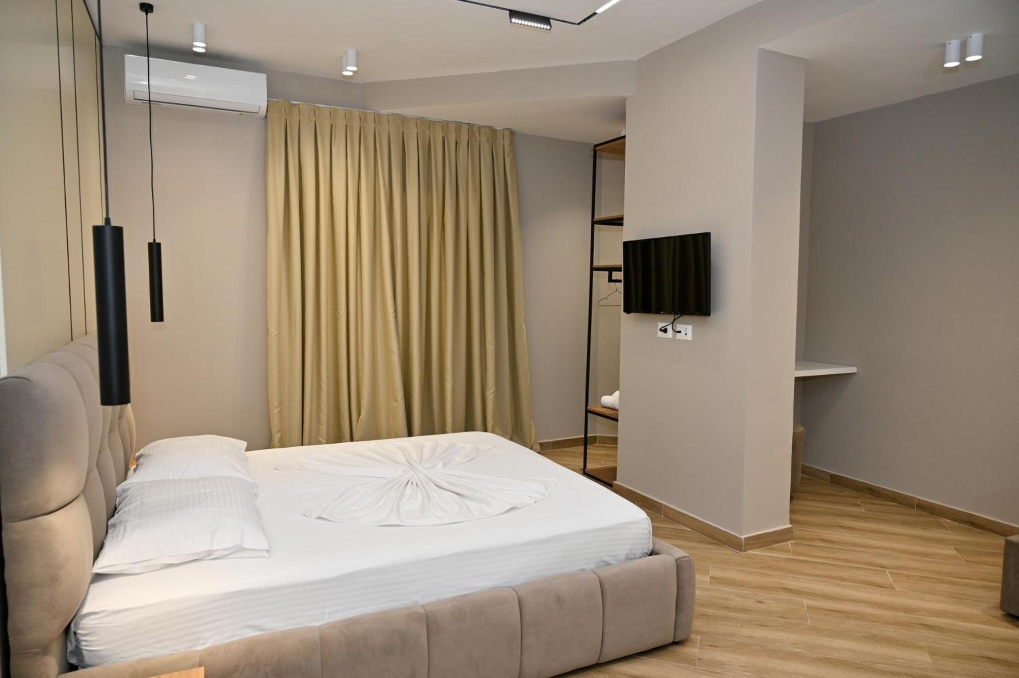 Monduro Hotel Durres Ruang foto
