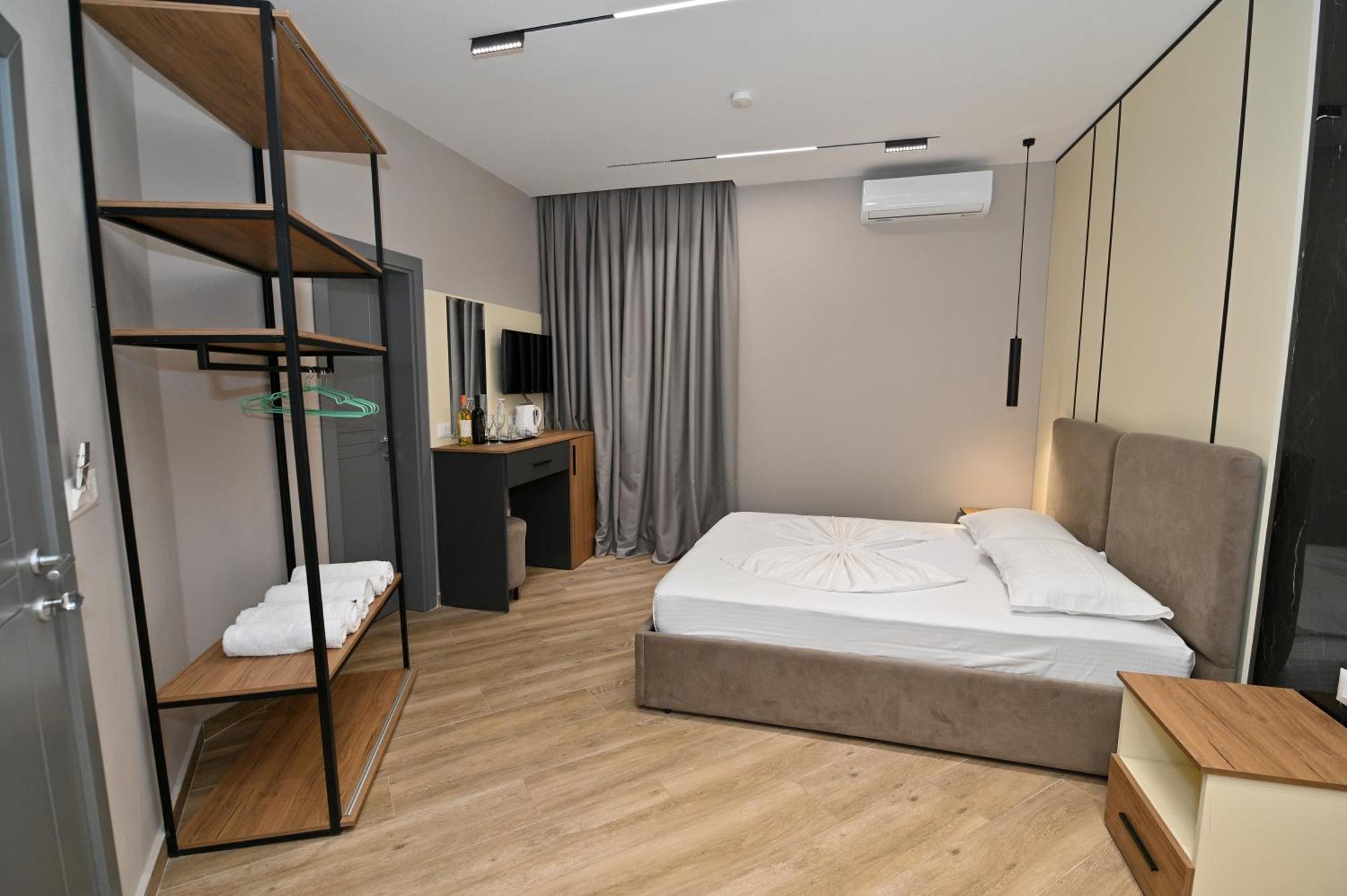 Monduro Hotel Durres Ruang foto
