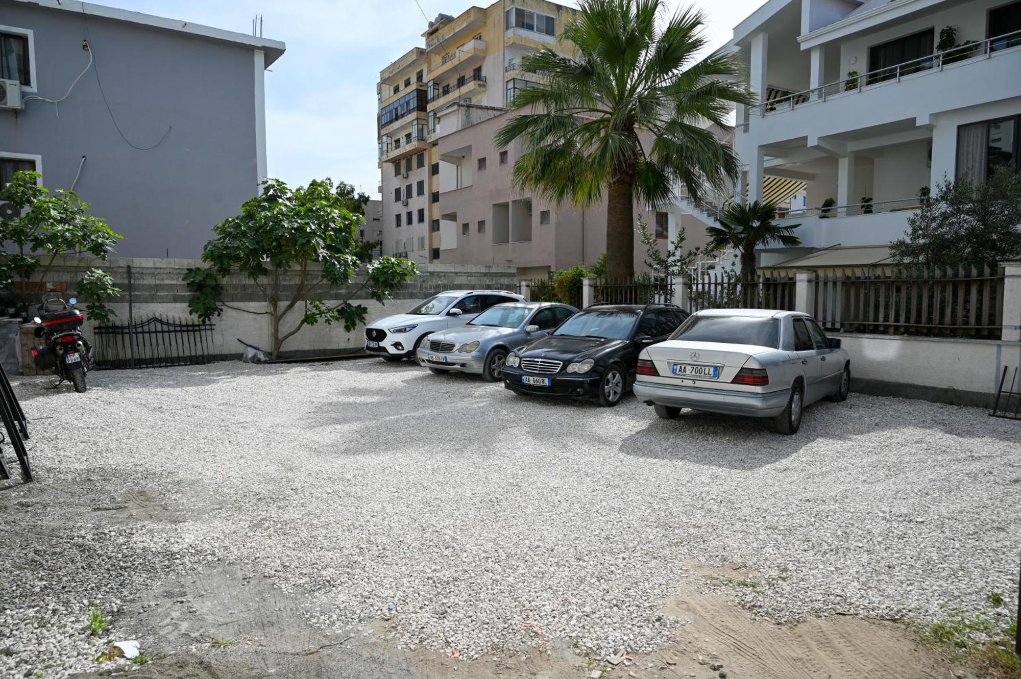 Monduro Hotel Durres Bagian luar foto